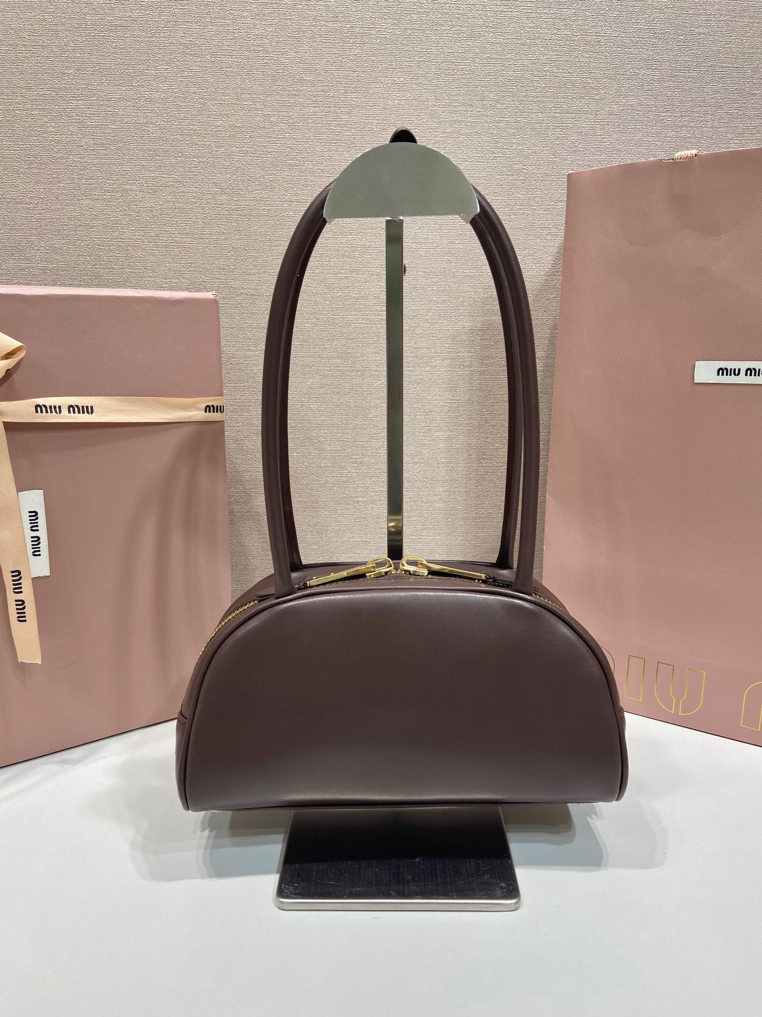 高度な可愛いミュウミュウコピーバッグボウリングスモール上品 5BB192-1激安送料無料
