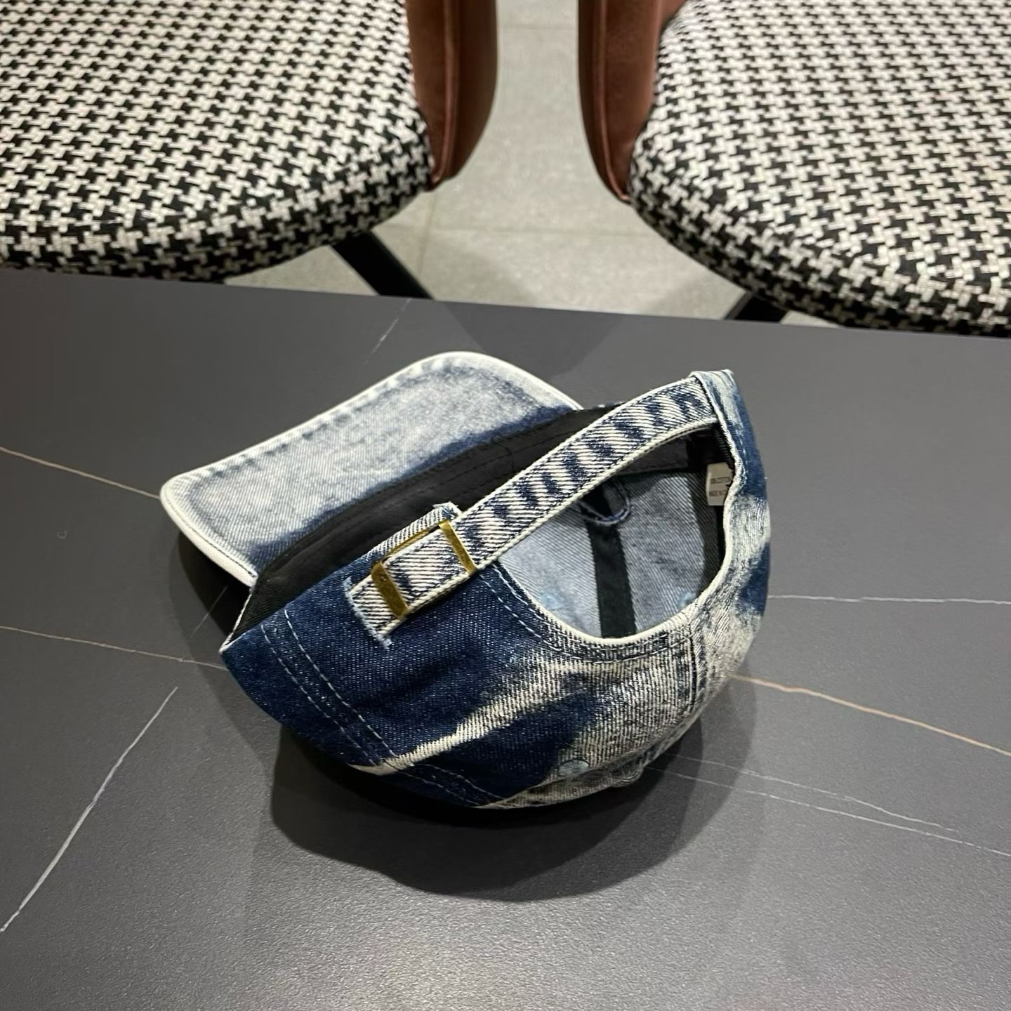 人気上昇バレンシアガ帽子キャップコピーアメリカンウォッシュドデニム 71333最高級