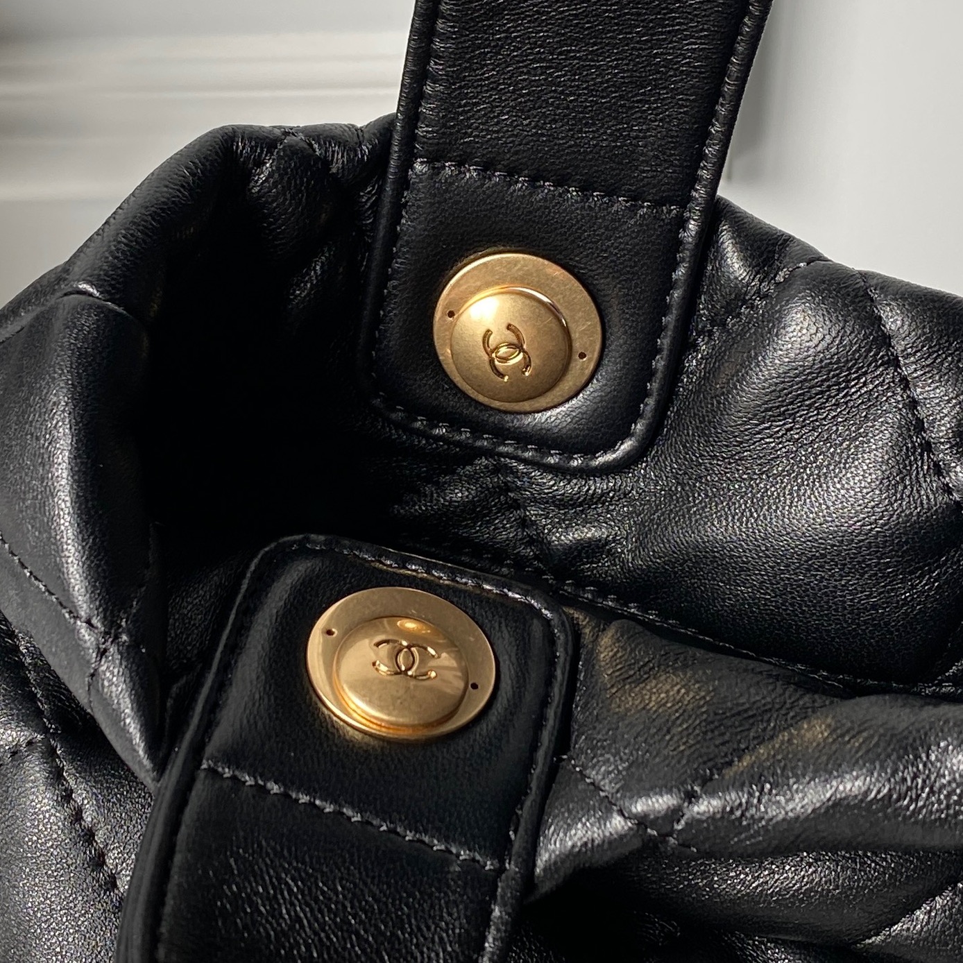 シャネル女子のバッグスーパーコピー店舗完壁な品質を維持 AS5851高い品質