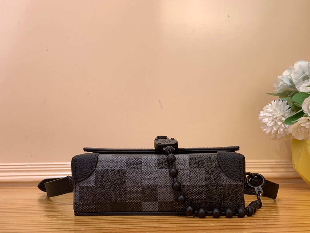 ルイ・ヴィトンコピー黒の市松模様の迷彩モザイク男性メッセンジャーバッグ M14923高い品質