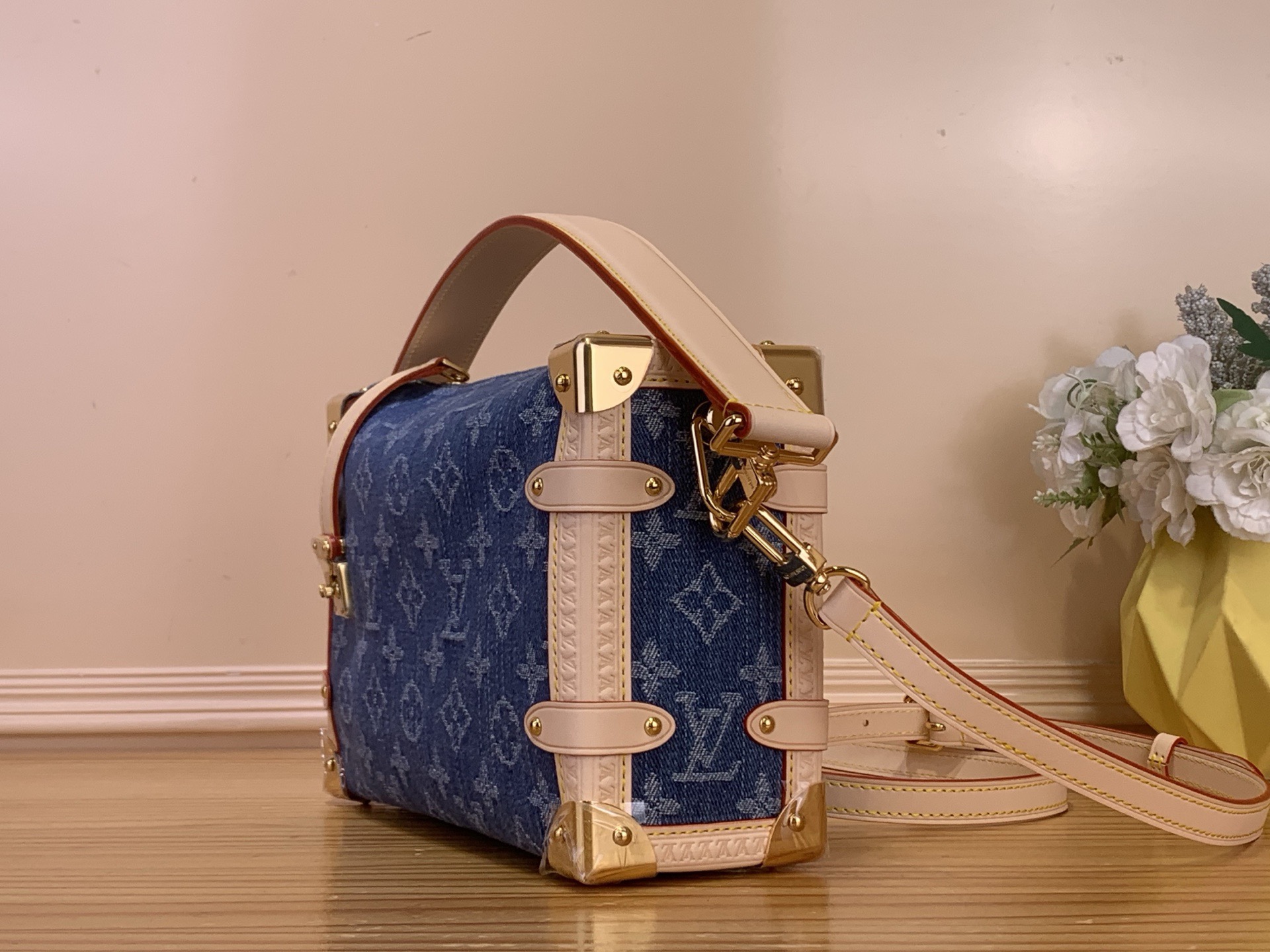 最高級完全再現ルイ・ヴィトンコピー新商品ミディアムバッグ ブルーデニム M27450通販