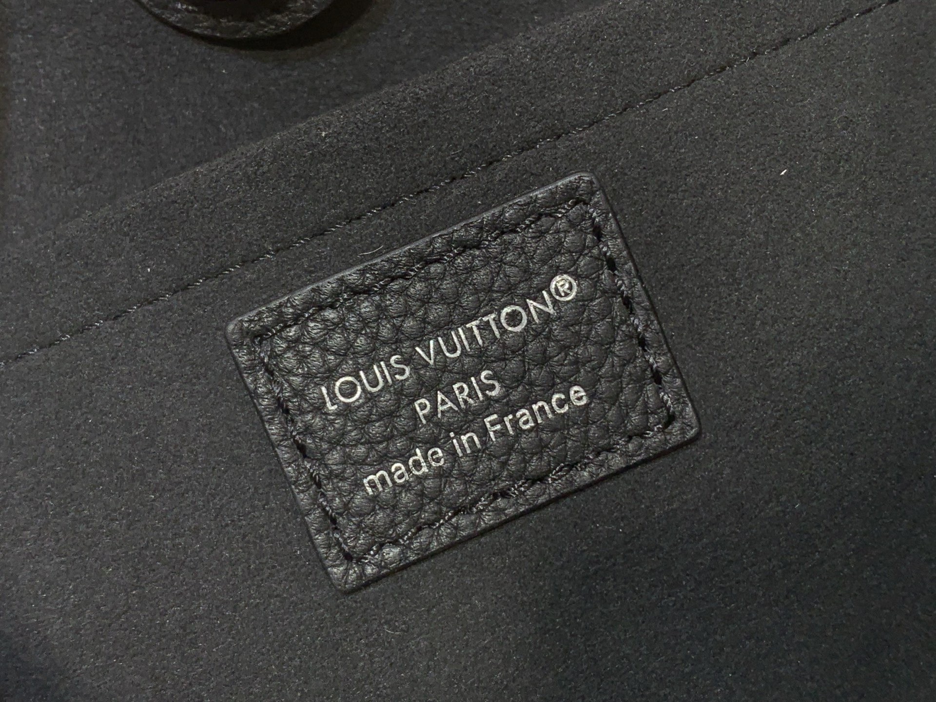 最新作ルイ・ヴィトンハンドバッグコピーAll Around ブラック M28306スモールバッグ品質保証