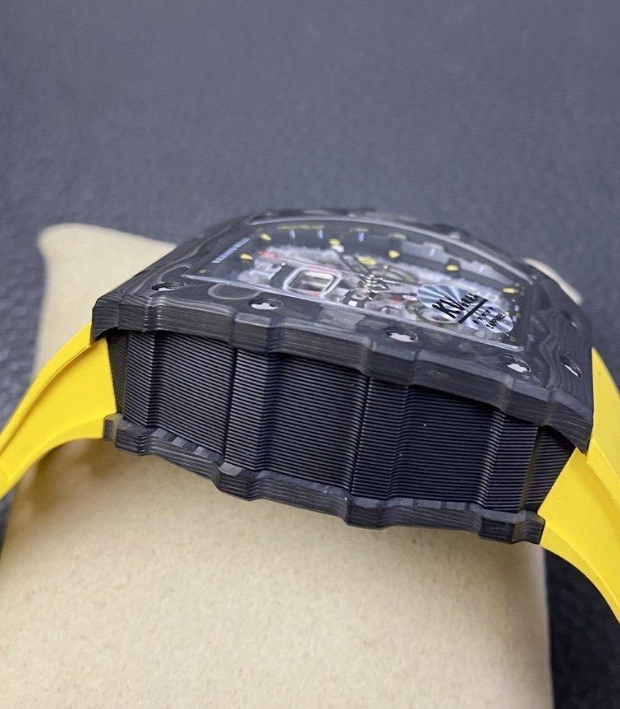 KV工場 リシャールミルコピー高級な時計ブランドRM011-1カーボンケース A-7750激安送料無料