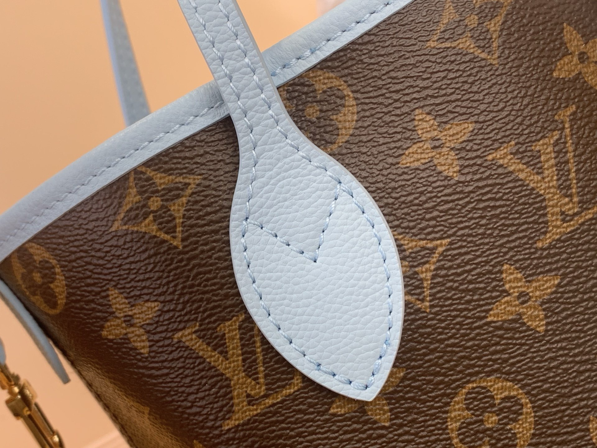 2026大人気スーパーコピールイ・ヴィトン モノグラム/スカイブルー ハンドバッグ m28318-1高い品質