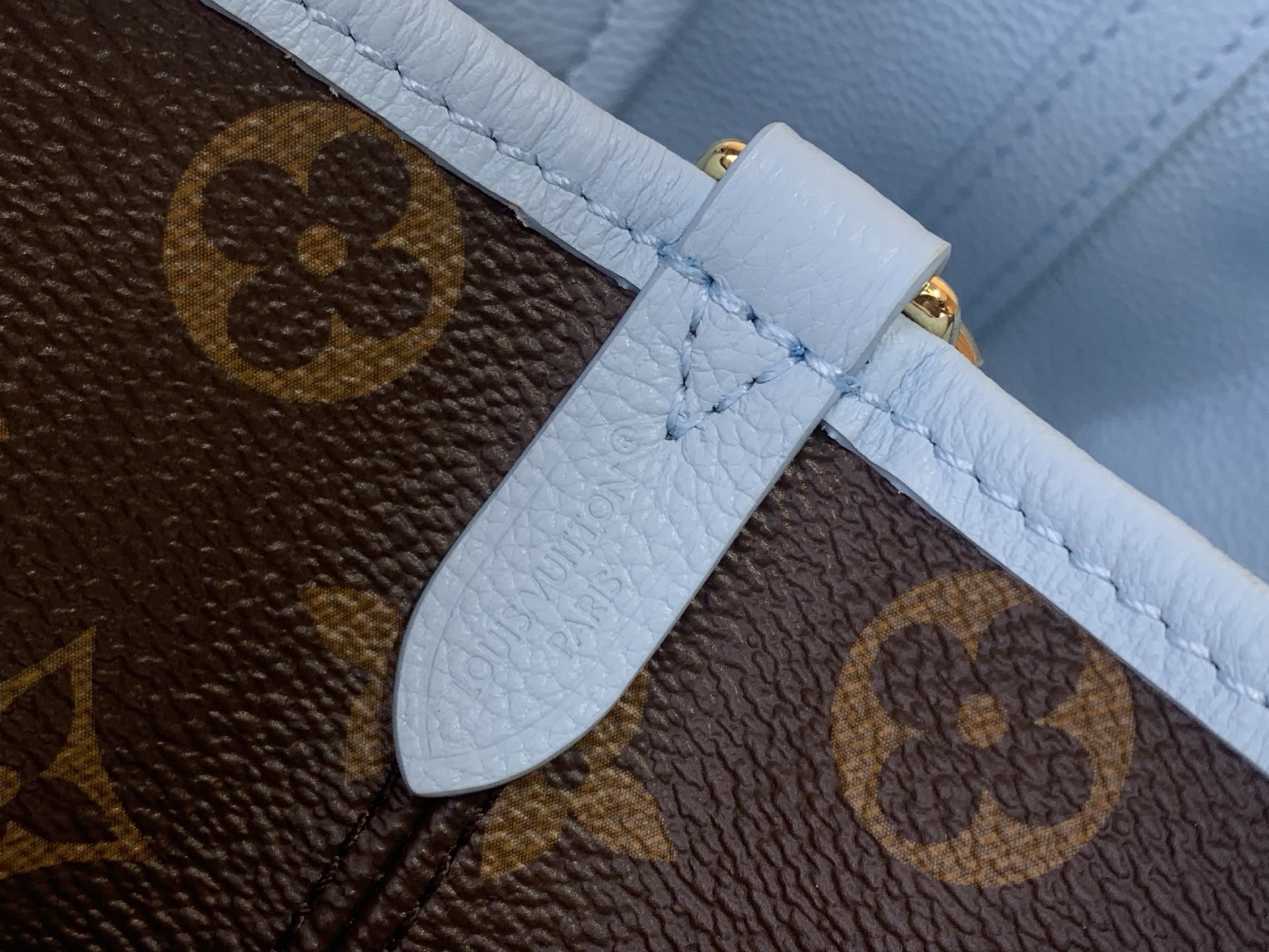 2026大人気スーパーコピールイ・ヴィトン モノグラム/スカイブルー ハンドバッグ m28318-1N級品