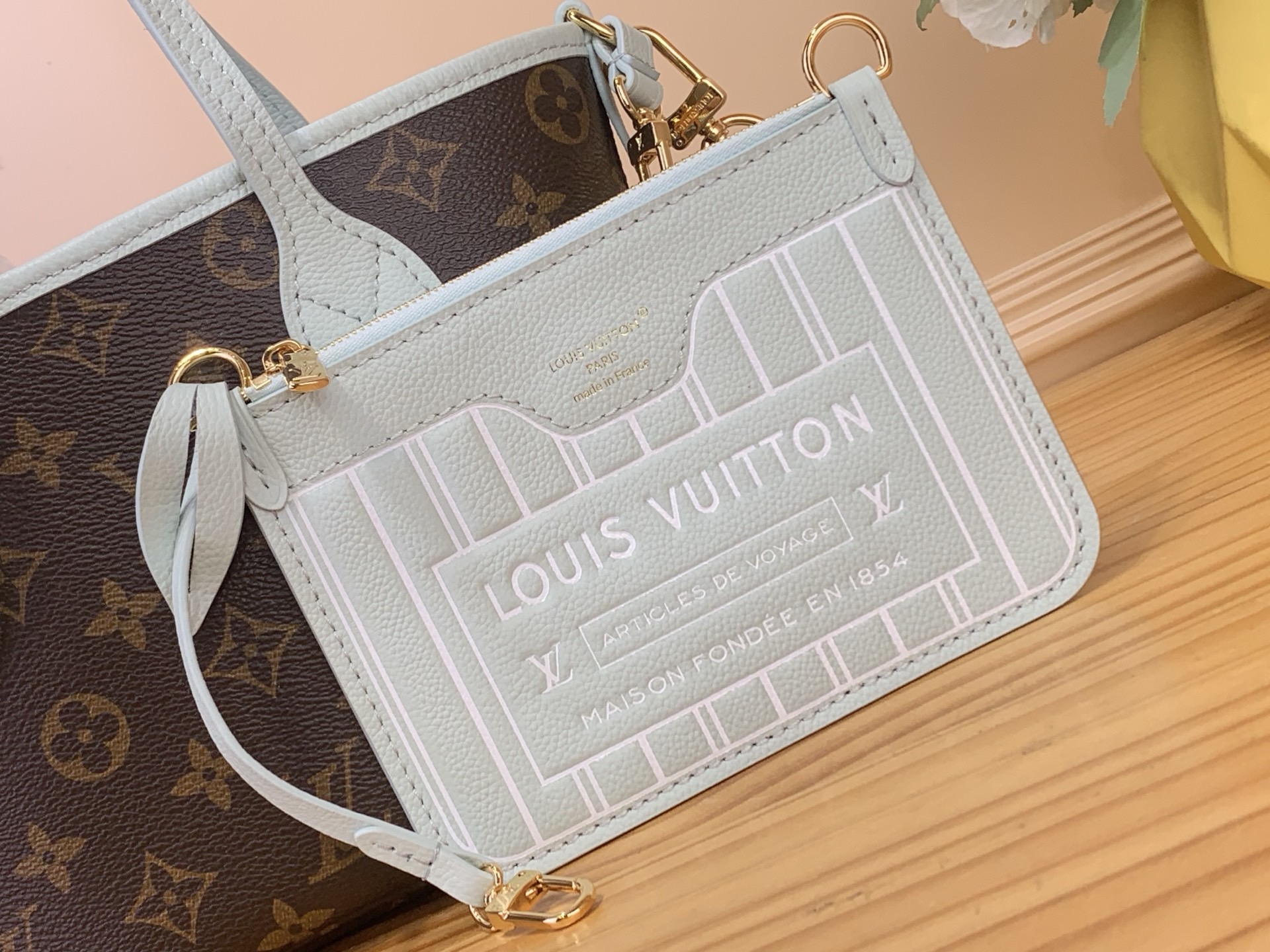 絶対無事ルイヴィトン ネヴァーフル インサイドアウト BB ハンドバッグ激安専門店 m28318人気