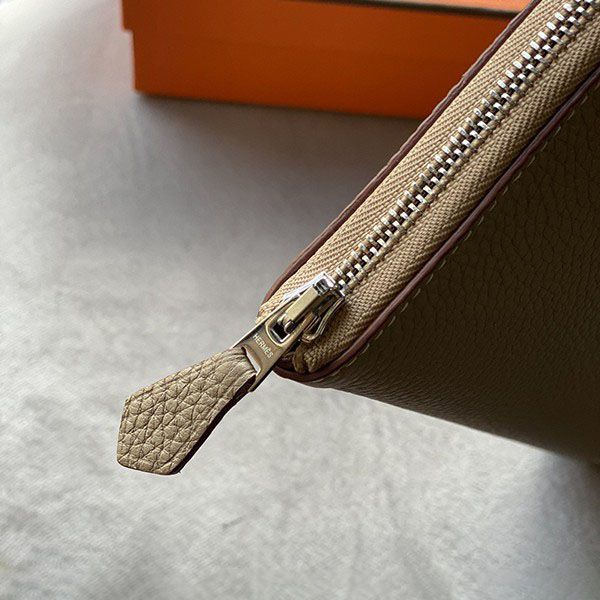 エルメス エプソン シルバー アザップ スーパーコピーコピー クラシックロング he19082高い品質
