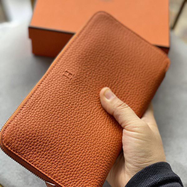 エルメスhe19083 クラシックロングアザップ エプソン シルバースーパーコピー代引きを販売