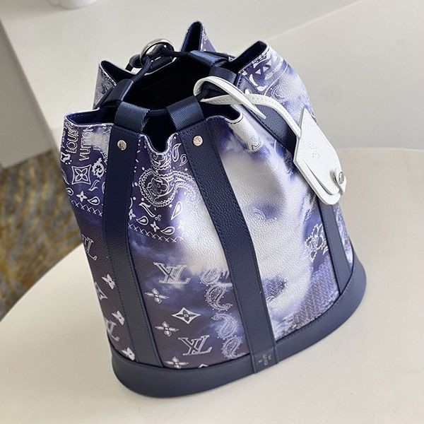 大人気♪【夏に大活躍】​ルイヴィトンショルダーバッグ ランドネ PM リュックサック コピー M20562通販