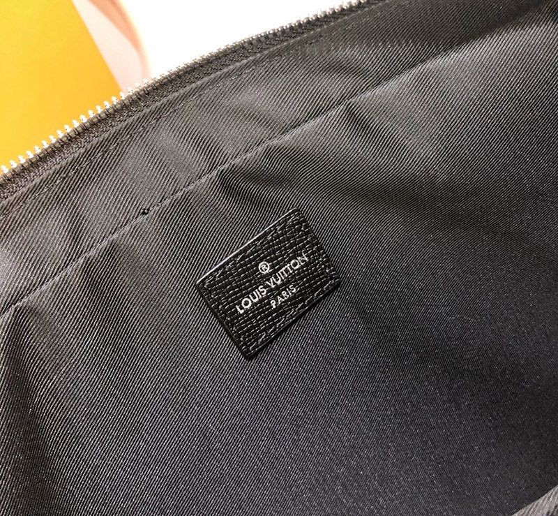 大人気 ルイヴィトン アレックス・ブリーフケース タイガスーパーコピー 黒 M30440品質保証