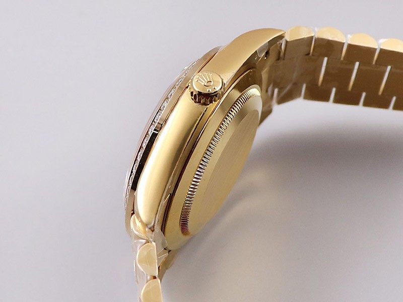 【限定カラー】ロレックス スーパーコピー 腕時計  デイデイト 40mm ブラック メンズ 228348RBR-3人気