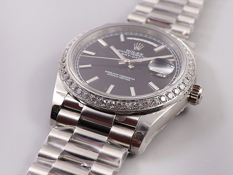 ロレックスROLEX スーパーコピー デイデイト腕時計 40mm ブラック メンズ 228349RBR通販