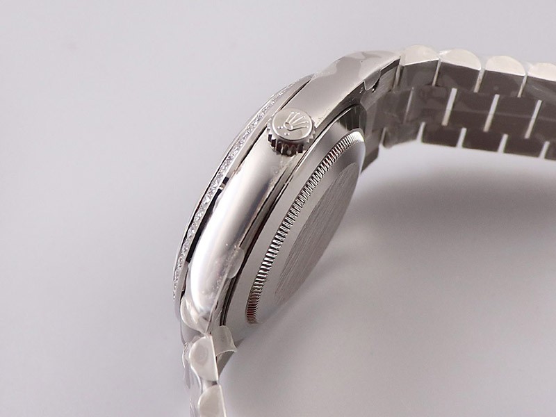 ロレックスROLEX スーパーコピー デイデイト腕時計 40mm ブラック メンズ 228349RBR人気