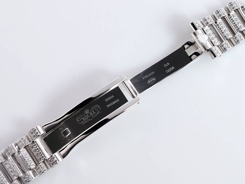 ロレックス ROLEX 時計 偽物 39MM メンズ レッド 全面ダイヤ デイデイト roh51246N級品
