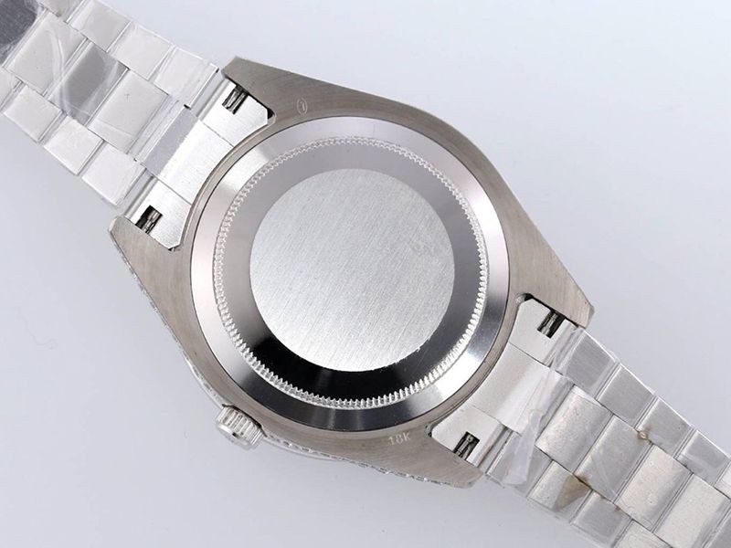 ロレックス ROLEX スーパーコピー 腕時計  39MM メンズ シルバー 全面ダイヤ デイデイト roj10057代引きを販売