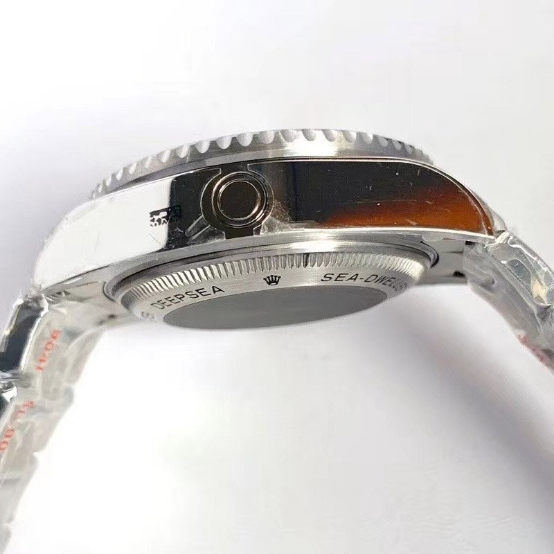ロレックス 偽物 腕時計 シードゥエラーディープシー オイスタースチール44 mm roj71028人気