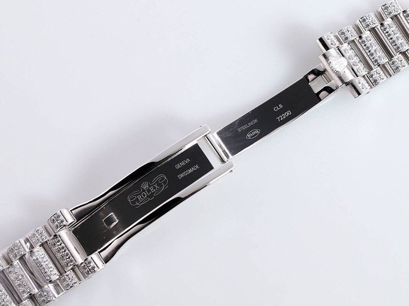 ロレックス ROLEX スーパーコピー 腕時計 39MM メンズ シルバー 全面ダイヤ デイデイト rom34702N級品
