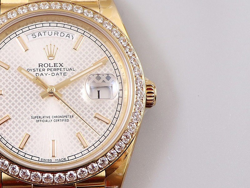ロレックス ROLEX時計 スーパーコピー デイデイト40mm メンズ rop04885高い品質