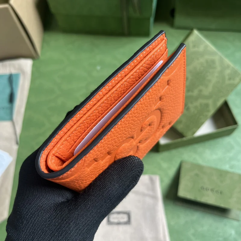 最高級スーパーコピーグッチの新作財布 739475-1