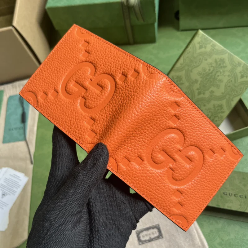 最高級スーパーコピーグッチの新作財布 739475-1