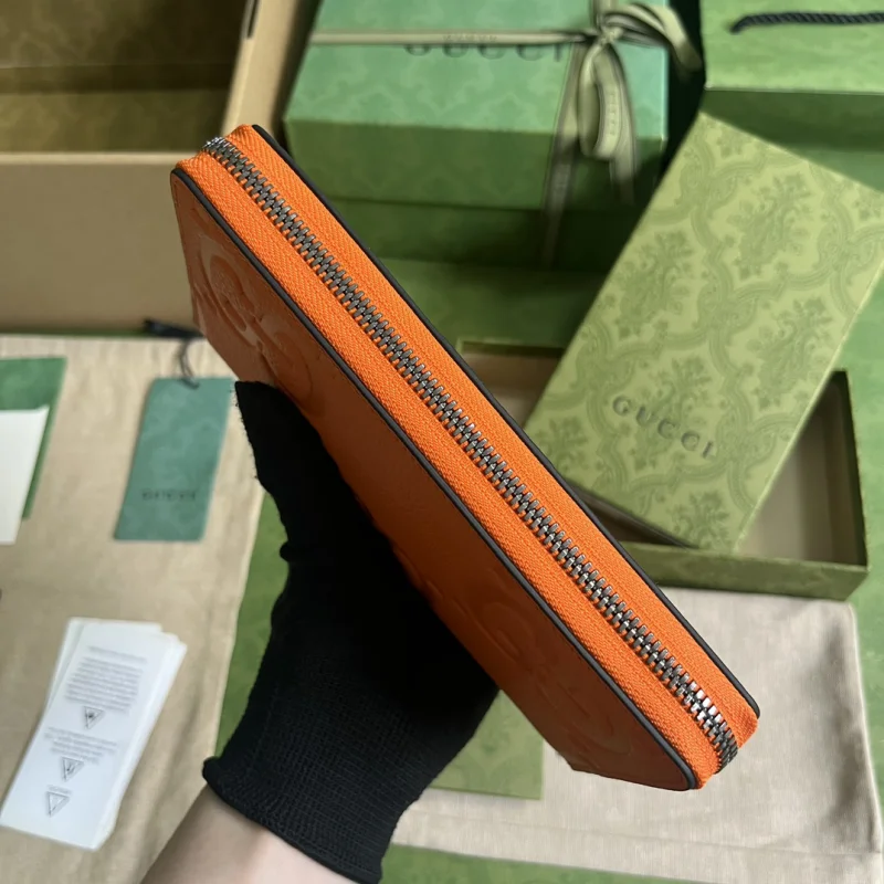人気グッチスーパーコピー財布 スーパーグレー ジップアラウンドウォレット739484-1
