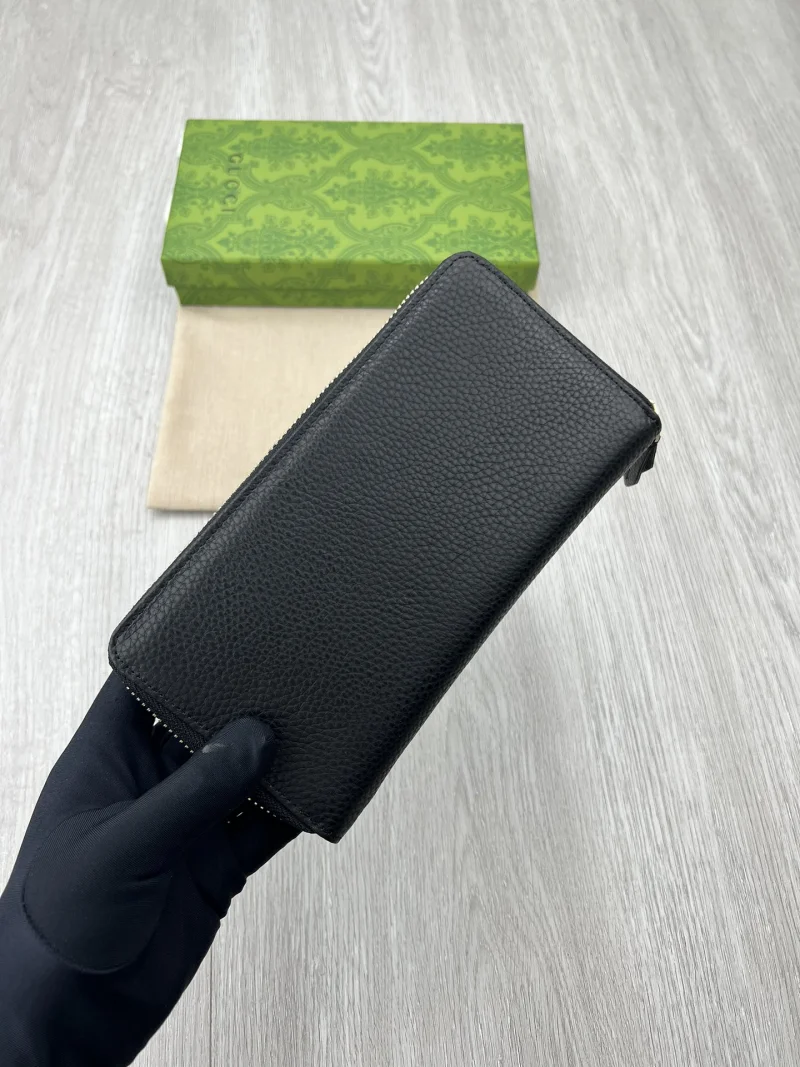 人気の新作黒スーパーコピー財布グッチ夏 456117-4