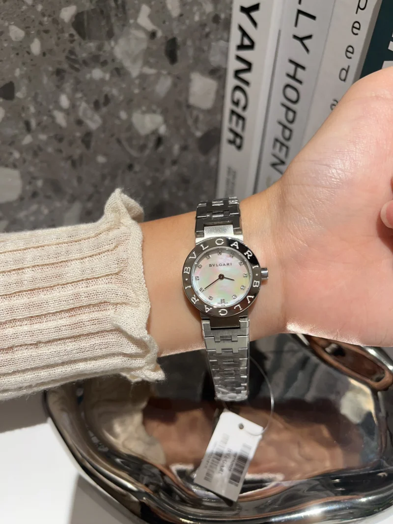 ブルガリ時計スーパーコピーN級品 ブラック シルバー 100320-1