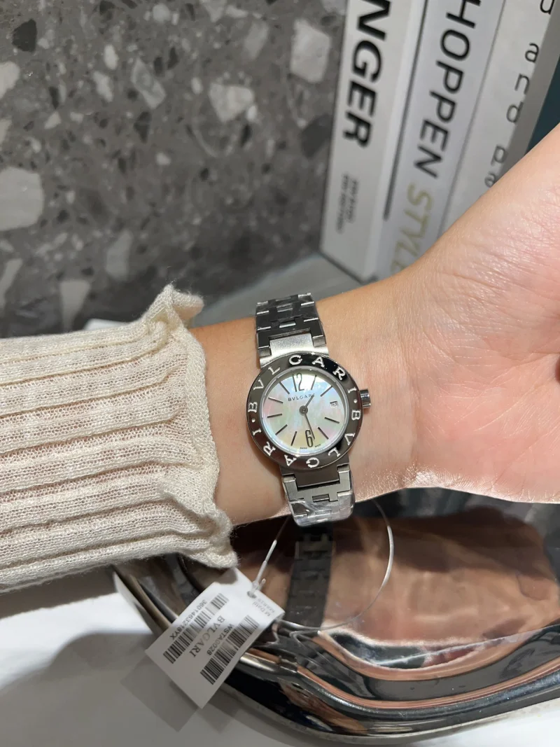 ブルガリ時計スーパーコピーN級品 ブラック シルバー 100320-1