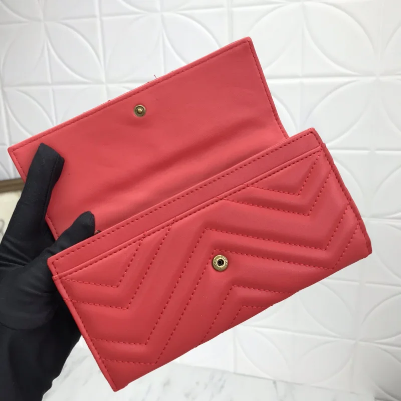 2023グッチコピー財布 マーモントシリーズ レッド偽物長財布 443436-1