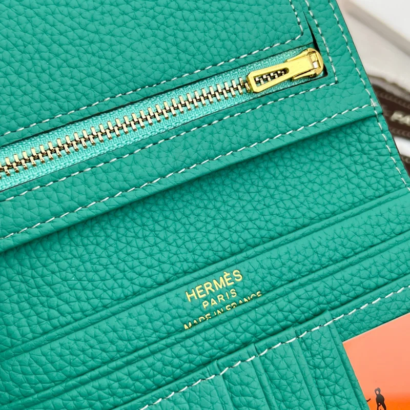 新品エルメス短財布コピー ゴールドバックル ライチ柄 5120