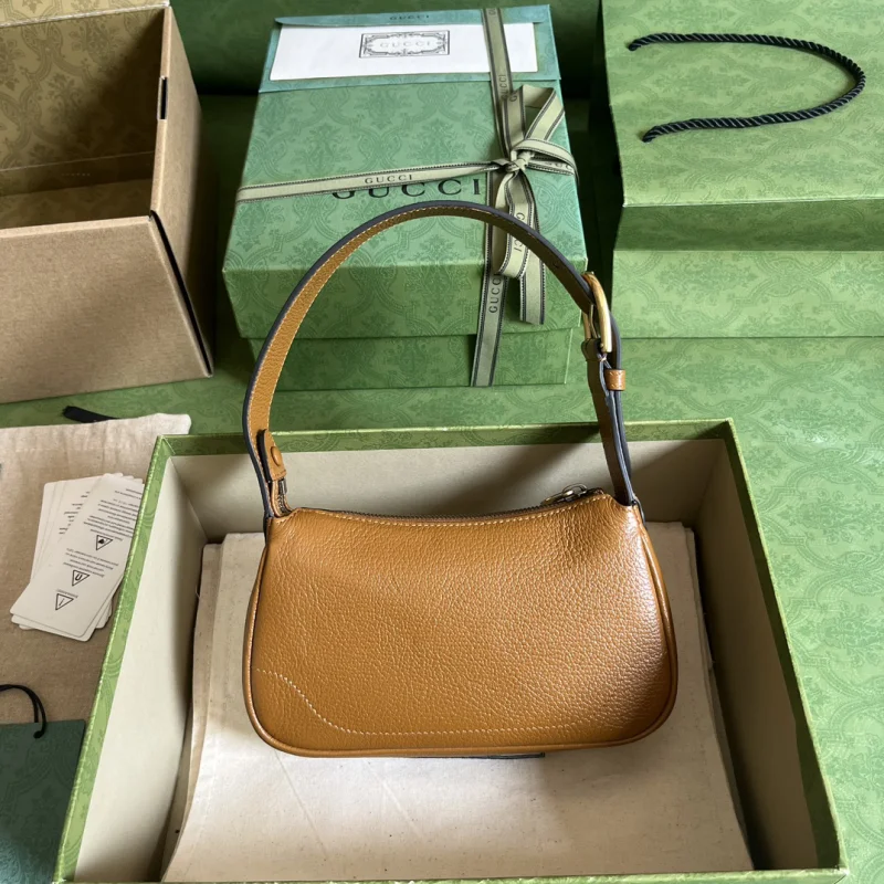 新品ブランドグッチ偽物コスモゴニー ブラウン バッグ 739076-1