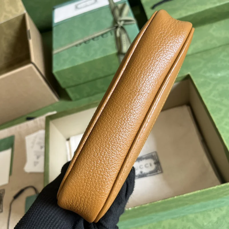 新品ブランドグッチ偽物コスモゴニー ブラウン バッグ 739076-1