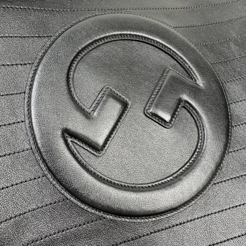 最高品質グッチスーパーコピーのバッグ通販実物 751516