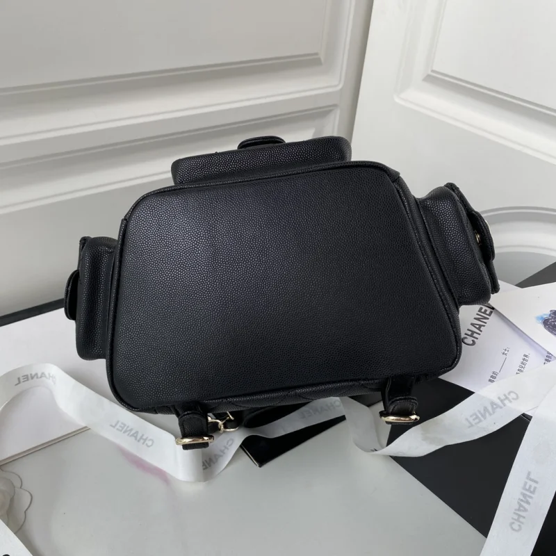 人気のシャネルコピー入荷 23K ラージサイズ バックパック AS4399-1
