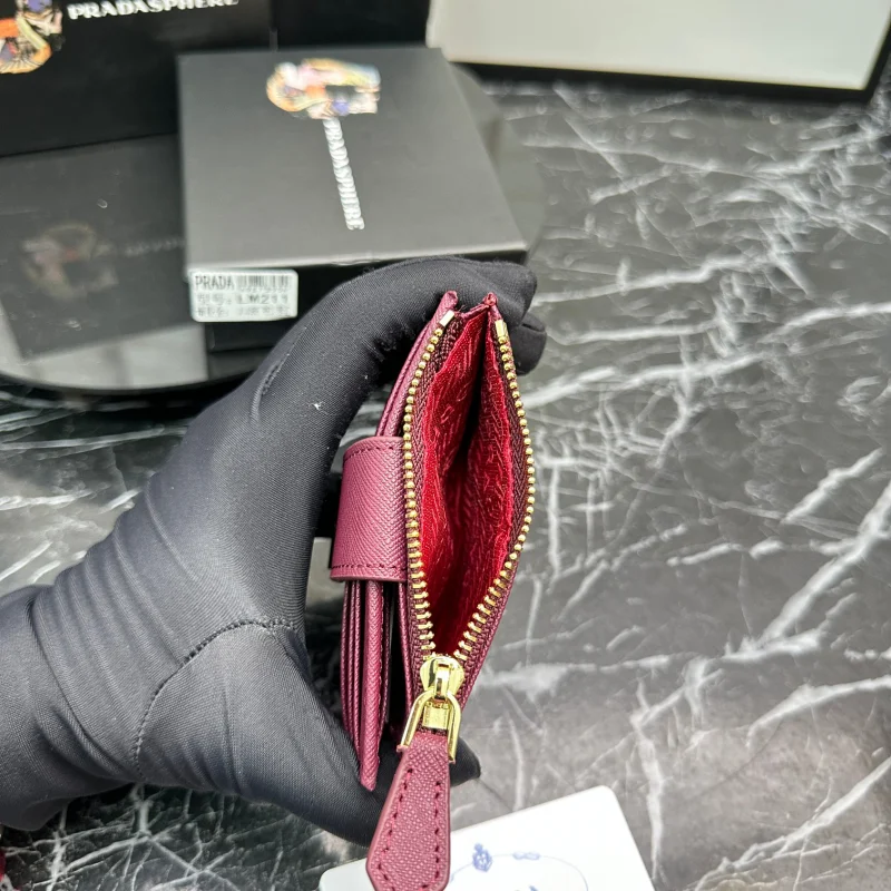 プラダのスーパーコピーN級品新作財布 LM211-2