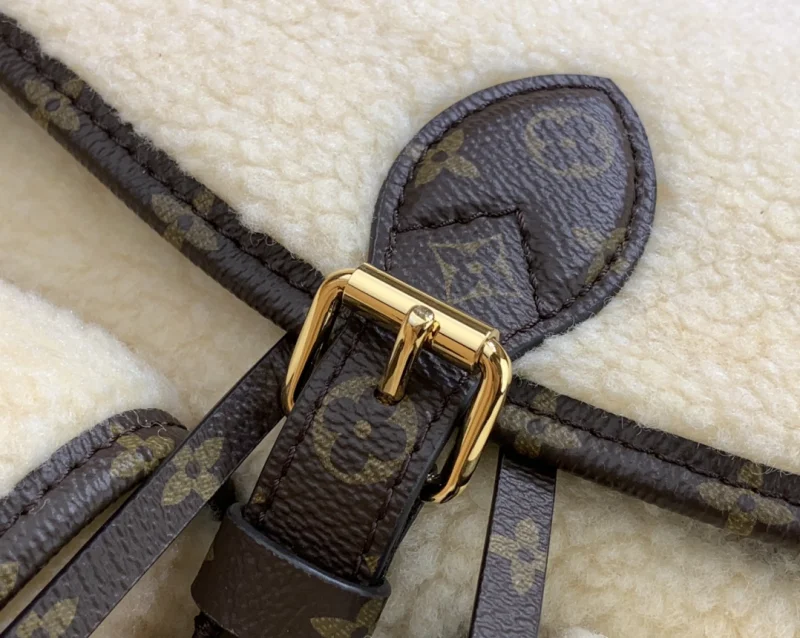 人気 ブランドスーパーコピールイ・ヴィトン バックパック ホワイト シェルパ M23384