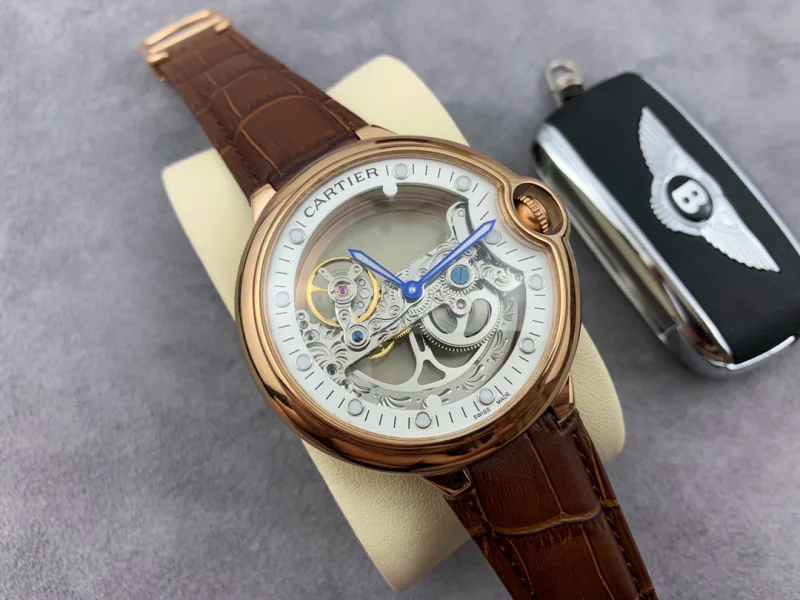 2023 カルティエスーパーコピー通販 ブルー バルーン シリーズ メンズ機械式時計 W101687
