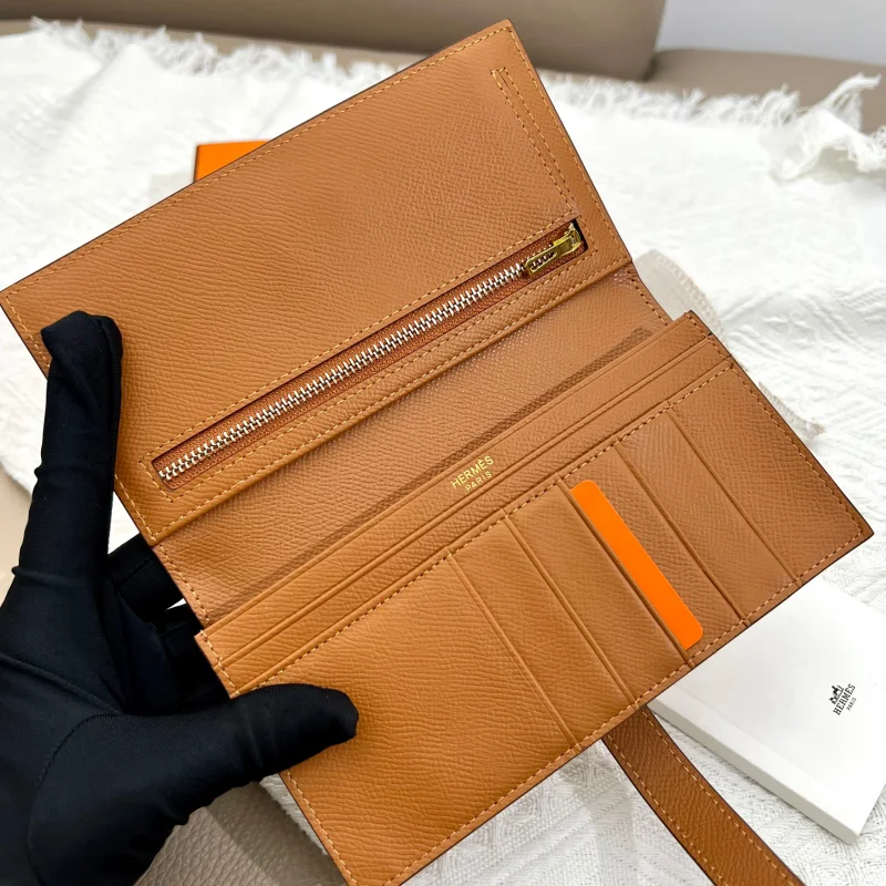 高品質スーパーコピーエルメスレディース縦長財布 he5123-3