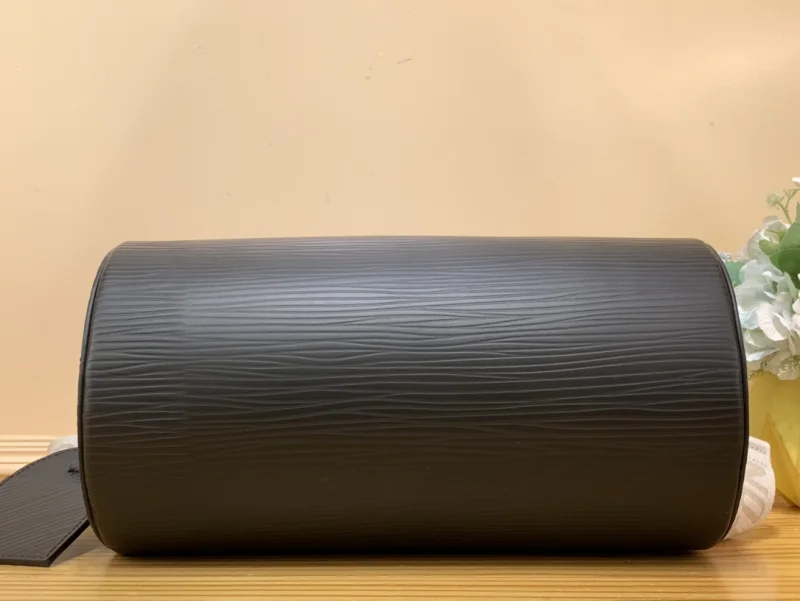 ブランドコピールイ・ヴィトン ソフトポロション ハンドバッグ ブラック m23092-1