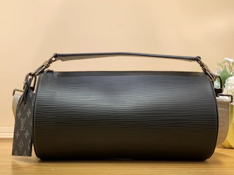 新品 ルイ・ヴィトンコピーバッグ ソフト ポロション オレンジ m23092