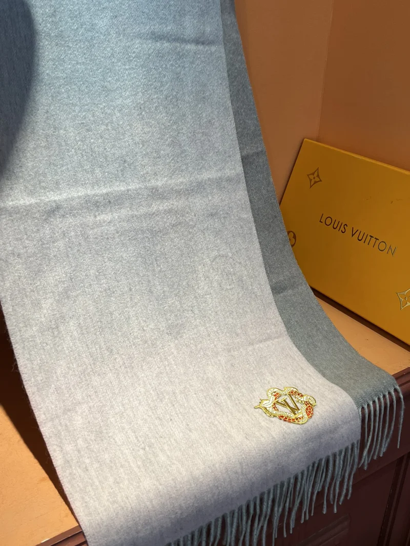 激安スーパーコピールイ・ヴィトン刺繍パッチカップルモデルマフラー 00145