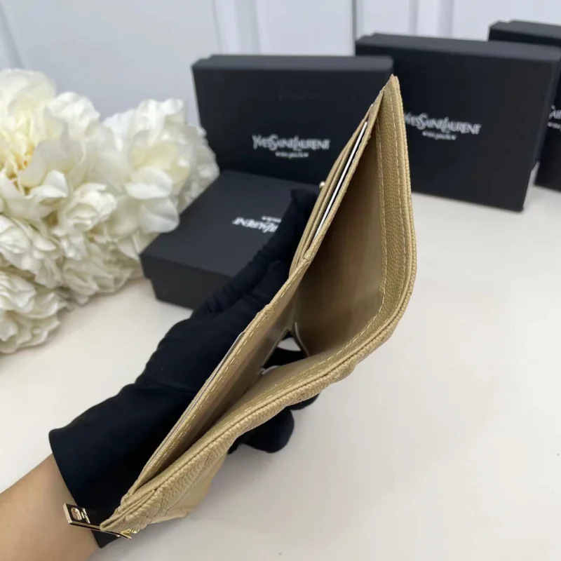 高品質のサンローランモノグラム ツーピースジッパー財布 06623