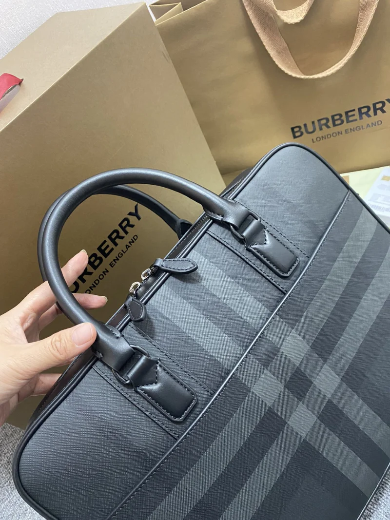 バーバリーブランド高品質メンズスーパーコピーブリーフケース 07722