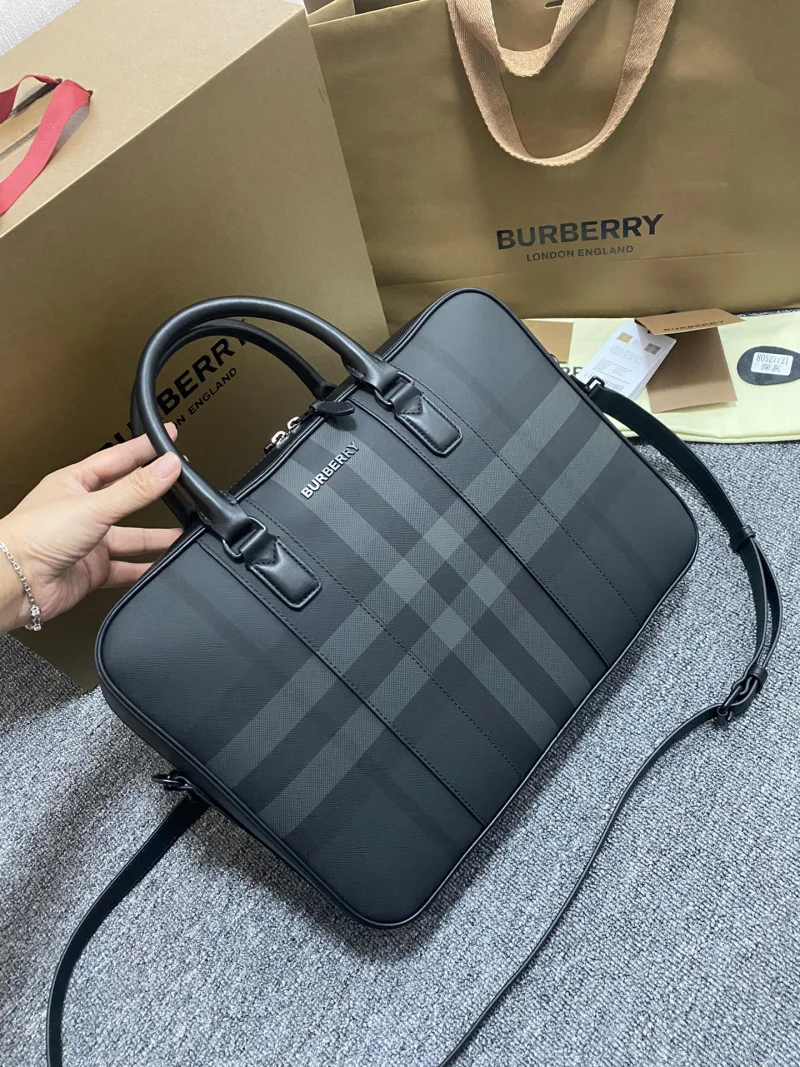 バーバリーブランド高品質メンズスーパーコピーブリーフケース 07722