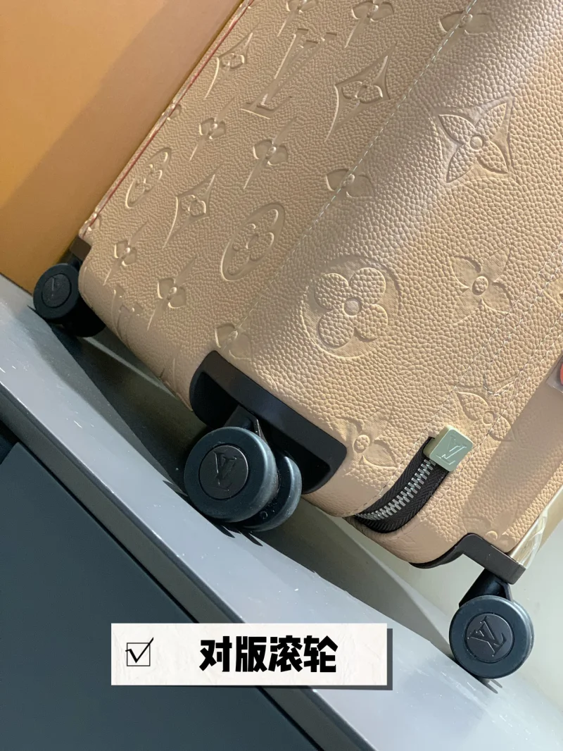 2024新款 ルイ・ヴィトン四輪トスーパーコピー偽物ロリーケース 138670