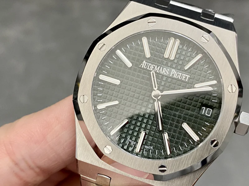 オーデマ ピゲ偽物 50周年記念モデル41mm ローズゴールド新品 15510ST