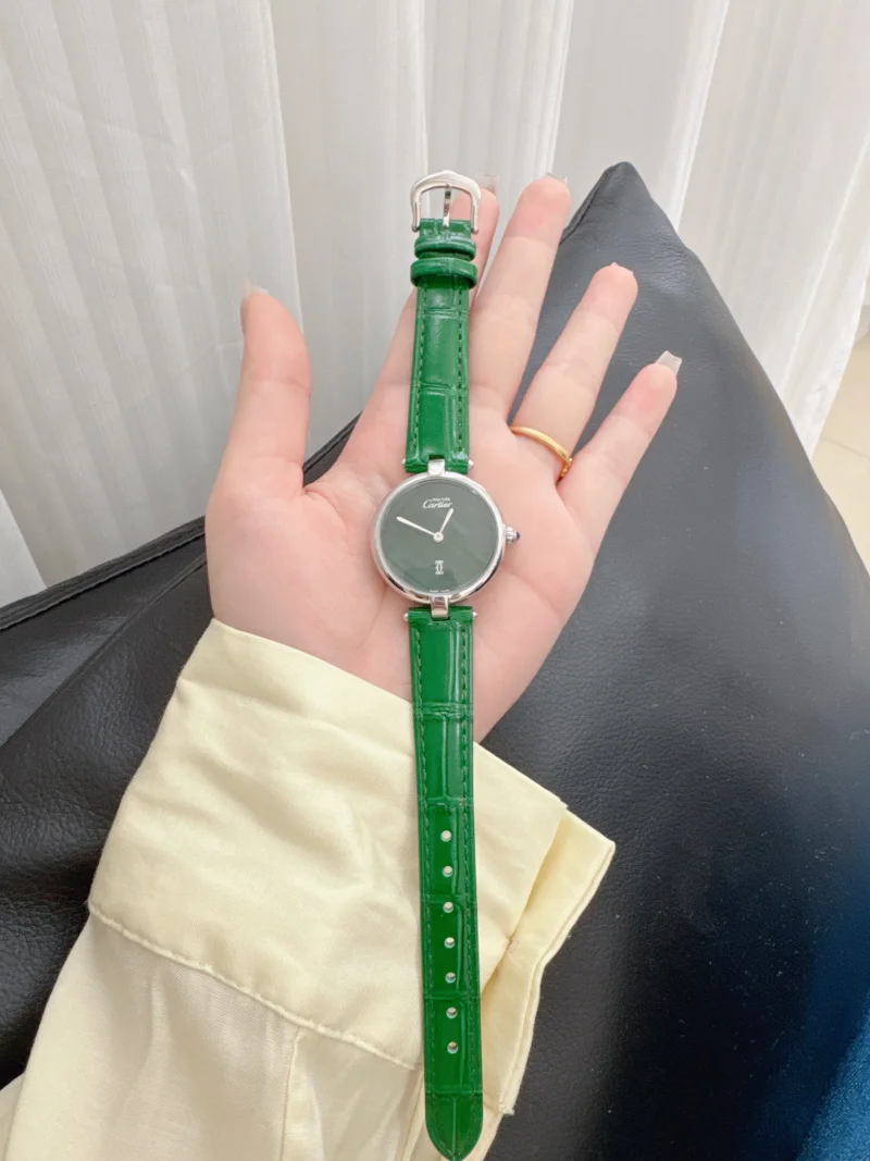 新品カルティエのヴィンテージ時計コピー 204787