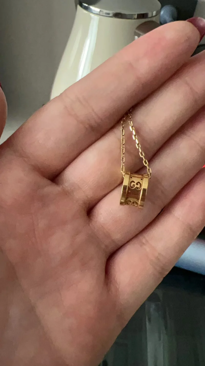 グッチコピー偽物レディース 18K イエロー ローズ ゴールドネックレス 272680