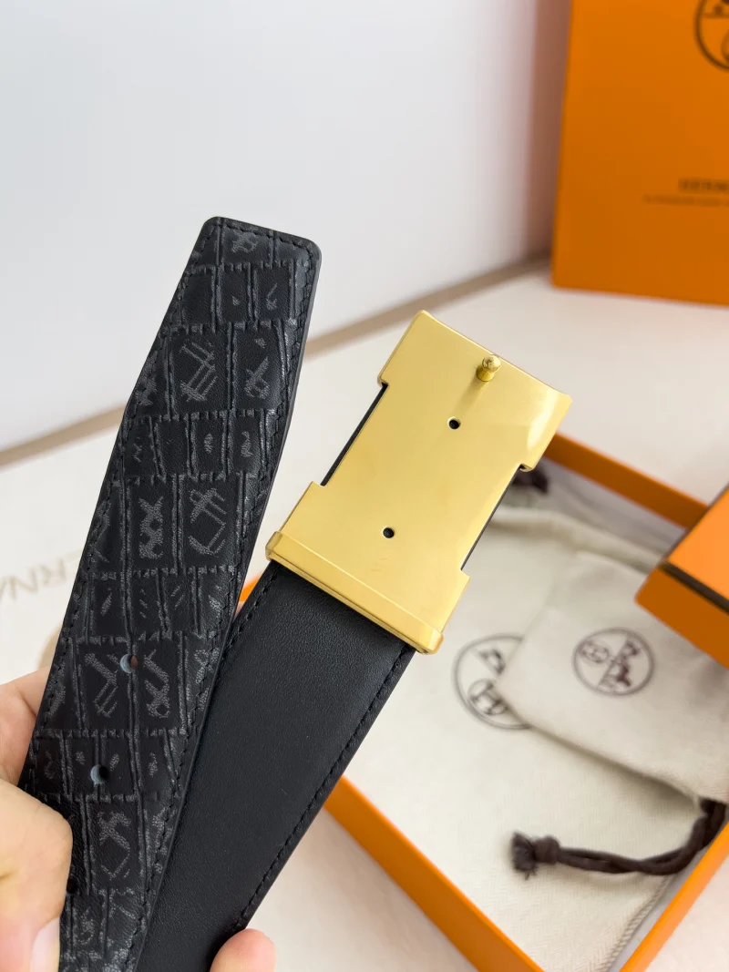 202新品コピーエルメス両面第一層牛革ベルト 445490