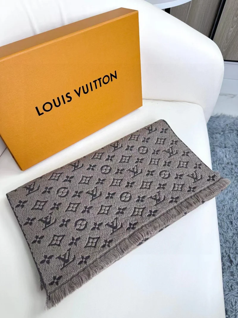 ブランドコピー激安ルイ・ヴィトン メンズ スカーフ専門店 56902lv